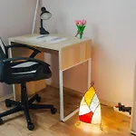 The Top Spot - Cute Little Studio In The Center